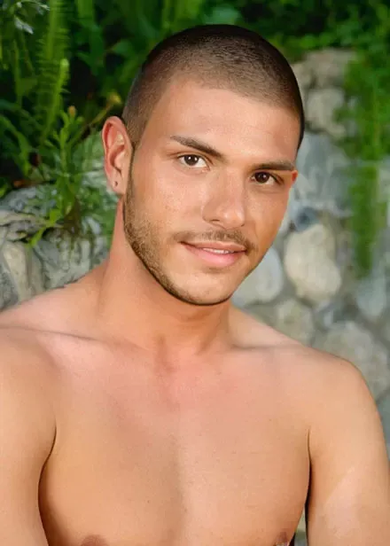 photo Tristan Mathews